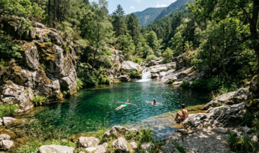 ¿Sin playa? No hay problema: Las mejores alternativas al mar este verano